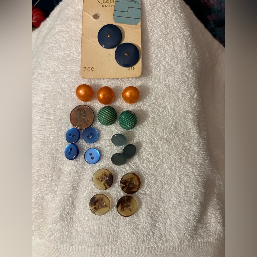 Vintage buttons